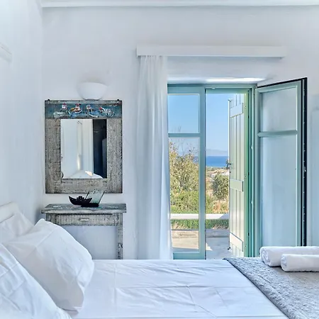 Nif With Private Swimming Pool Chrisi Akti (Paros)