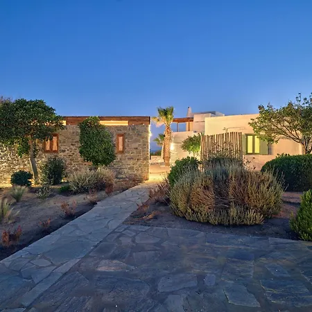 Nif With Private Swimming Pool