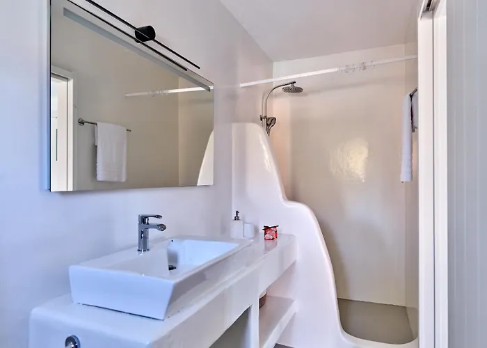 Nif With Private Swimming Pool Χρυσή Ακτή