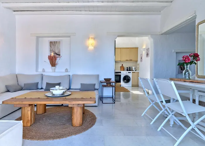 Nif With Private Swimming Pool Χρυσή Ακτή